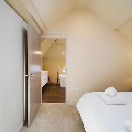 Апартаменты Pass The Keys Luxury 5 Chiltern Place Centre Малтон